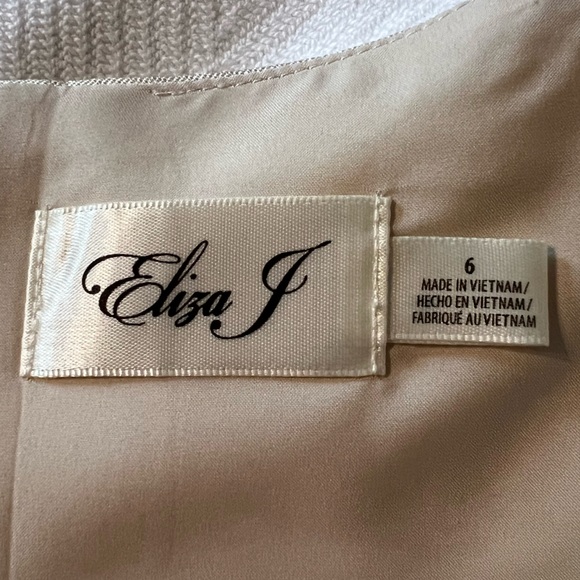 Eliza J hi lo gown size 6 champagne and gold  NWOT - Picture 7 of 12